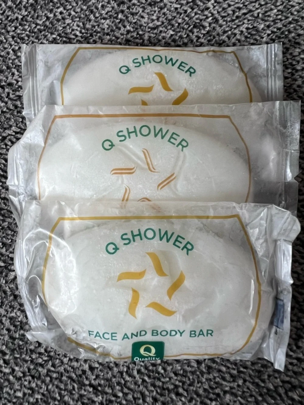 15 Assorted Hotel-Style Soap Bars Bundle - New in packaging